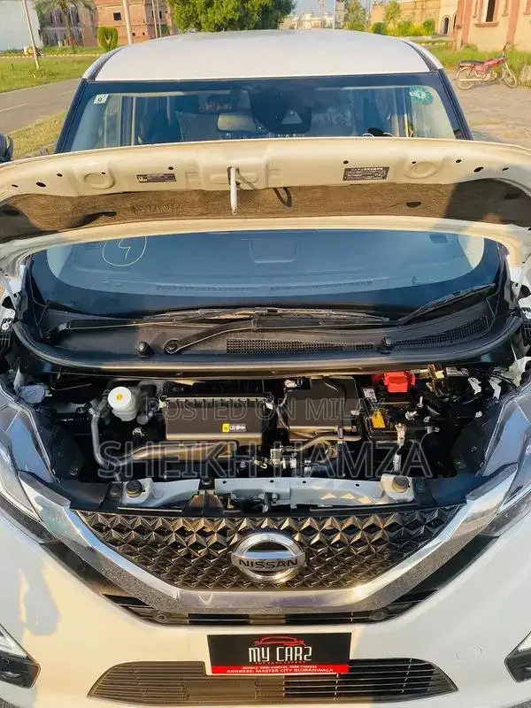 Nissan Dayz Highway Star S Hybrid Compact Crossover