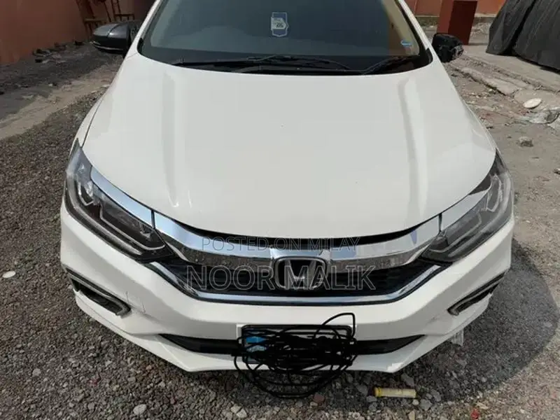 Honda City Automatic Sedan Luxury Sedan