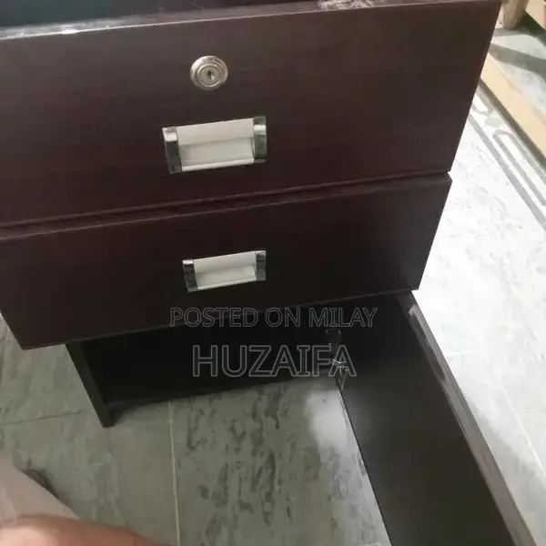 Modern Office Table - Clean and Functional Workspace Furniture