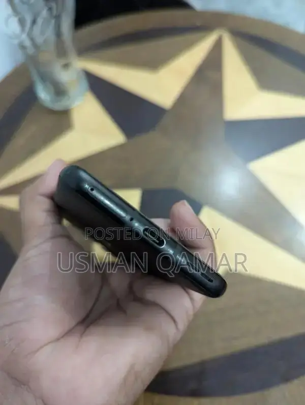 Powerful Smartphone with Advanced Gaming Features