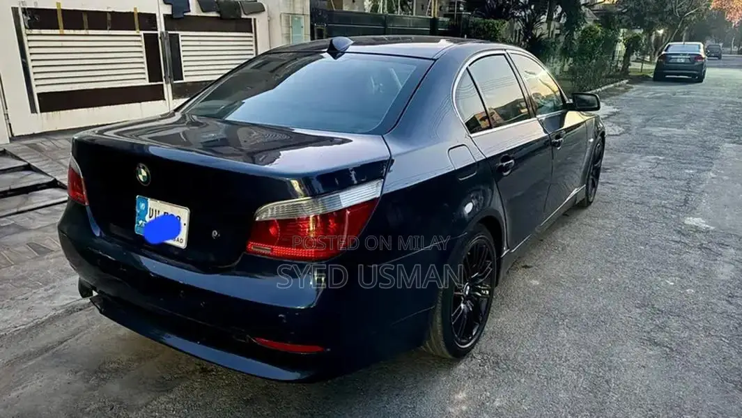 BMW 5 Series Sedan Imported Luxury Midsize Vehicle