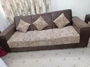 Photo - Sofaa - Home Furniture Piece