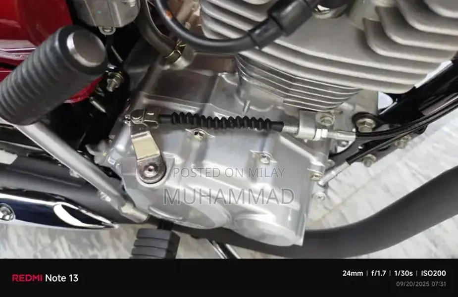 Honda 125cc Motorcycle 2025 Model - Near Mint Condition