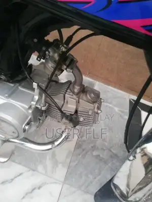 Honda CD70 Motorcycle - Black Commuter Bike