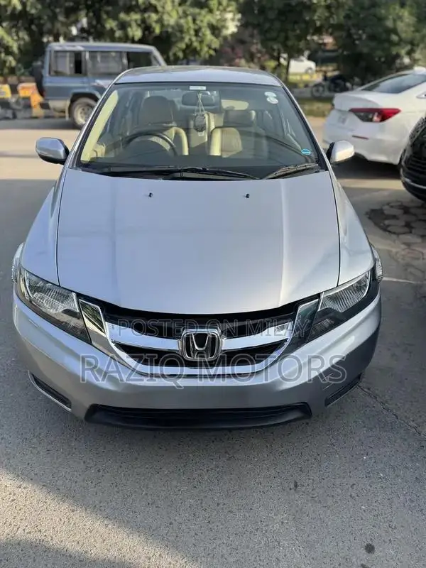 Honda City 1.3 Automatic Sedan - Low Mileage Condition