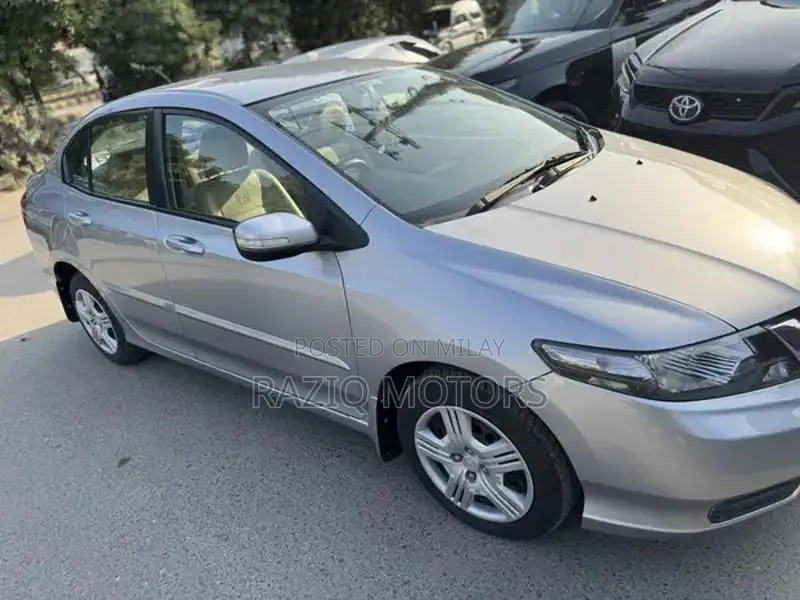 Honda City 1.3 Automatic Sedan - Low Mileage Condition