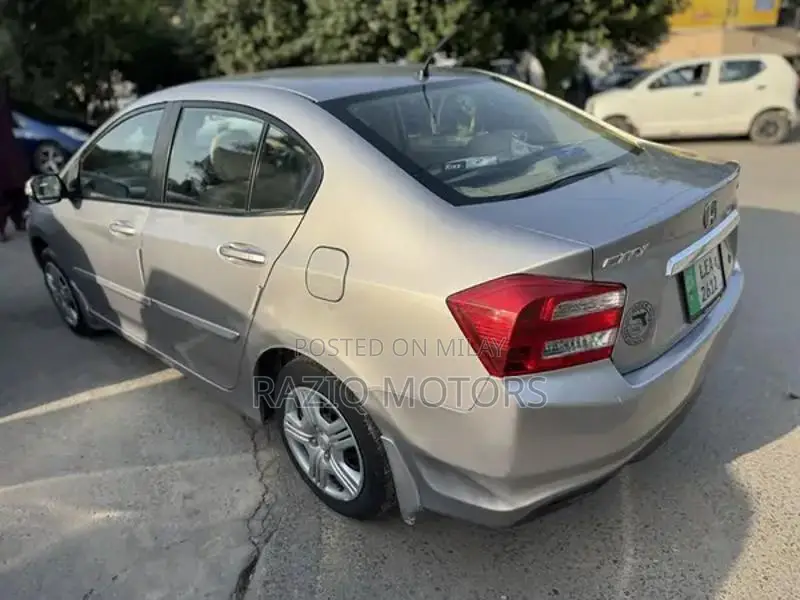 Honda City 1.3 Automatic Sedan - Low Mileage Condition