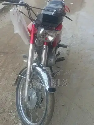 Honda CG 125 Motorcycle - 2019 Single Cylinder Bike