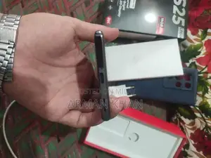 Ultra-Slim Smartphone with AMOLED Display and Large Storage