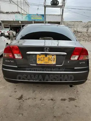 Honda Civic 2004 VTi 1.6 Manual Sedan