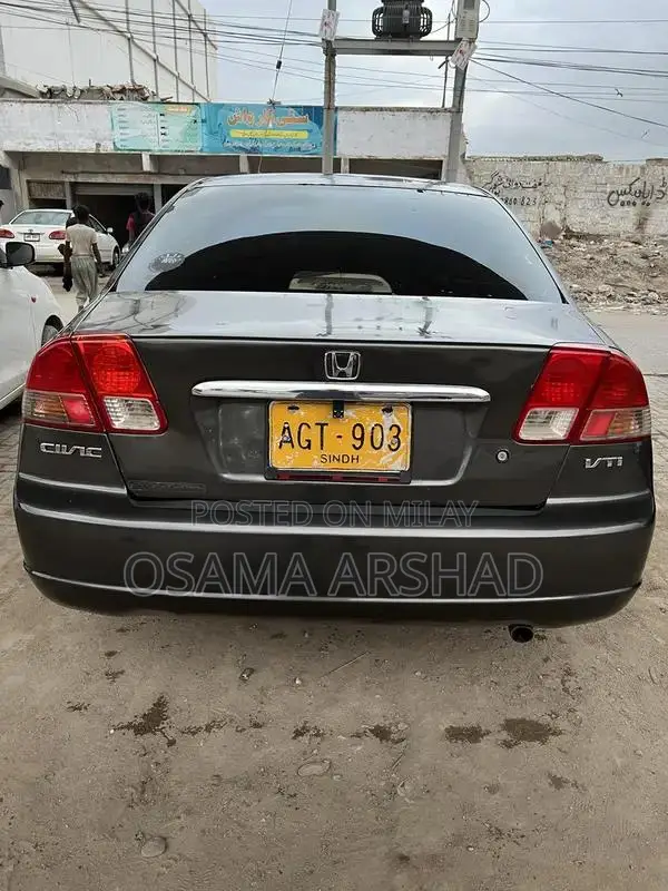 Honda Civic 2004 VTi 1.6 Manual Sedan