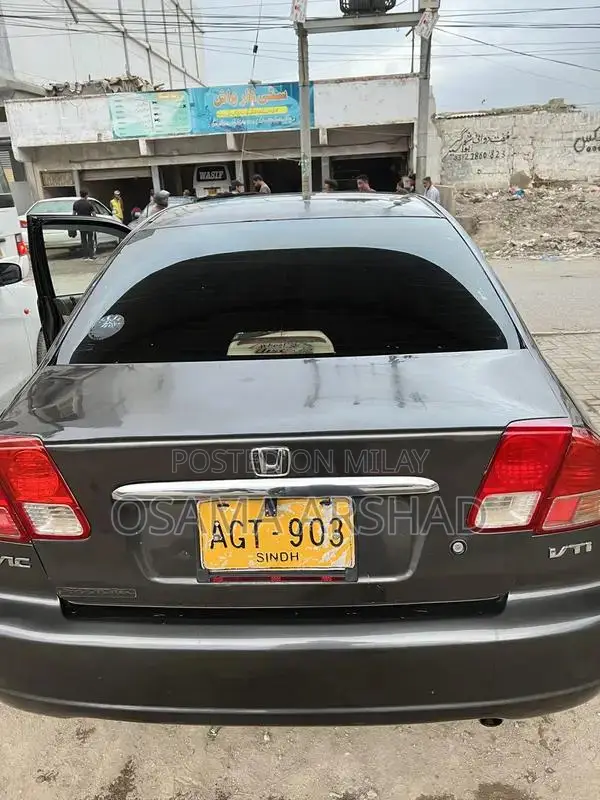 Honda Civic 2004 VTi 1.6 Manual Sedan