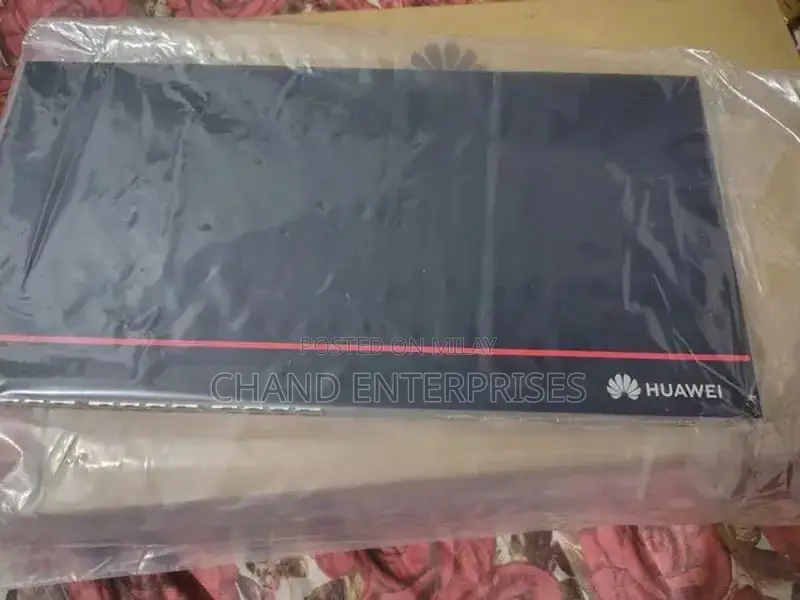 Huawei S5735-L24P4S-A-V2 24-Port POE Network Switch