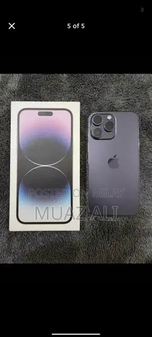 Photo - Apple iPhone 14 Pro Max 256GB Factory Unlocked Smartphone