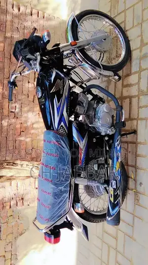 Photo - Honda CG 125 Motorcycle - Classic Single Cylinder Motorcycle