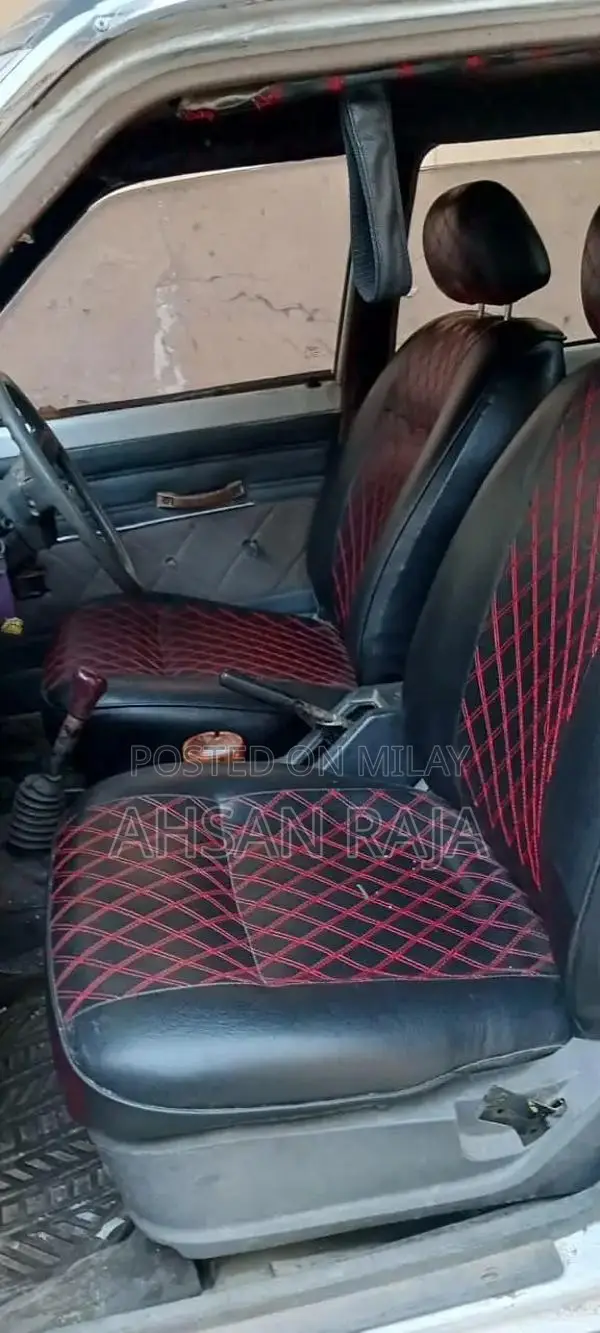 1982 Classic Car Well-Maintained Family Vehicle