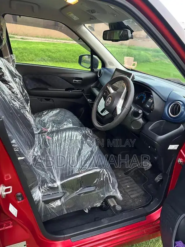 Nissan Dayz E-Hybrid Compact Crossover with ProPILOT Technology