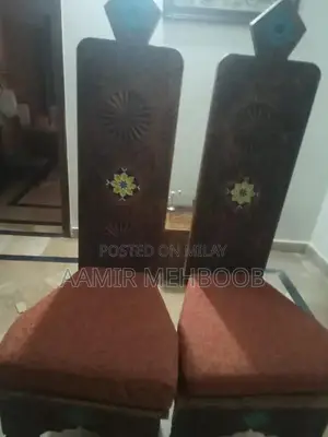 Photo - Classic Pair of Comfortable Chairs for Home or Office