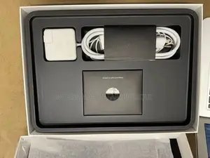 Apple MacBook 2013 Core i5 Laptop 4GB RAM 256GB SSD