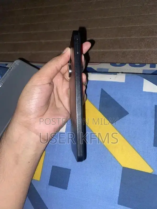 Pristine Redmi Smartphone - Excellent Condition with Original Packagin