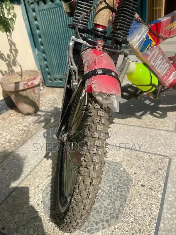 Cycle New Bicycle - Versatile and Unused Ride