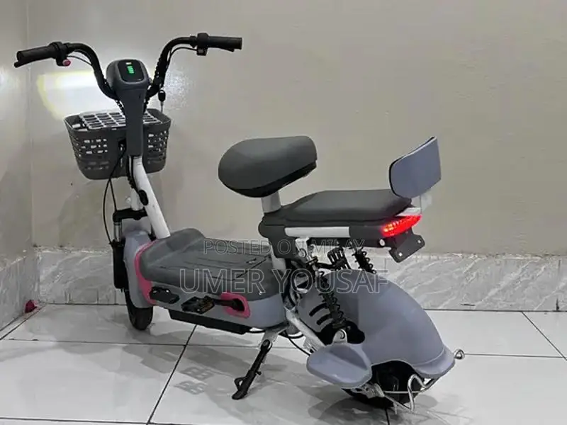 Kids Electric Scooty with 350W Motor and 25km Range