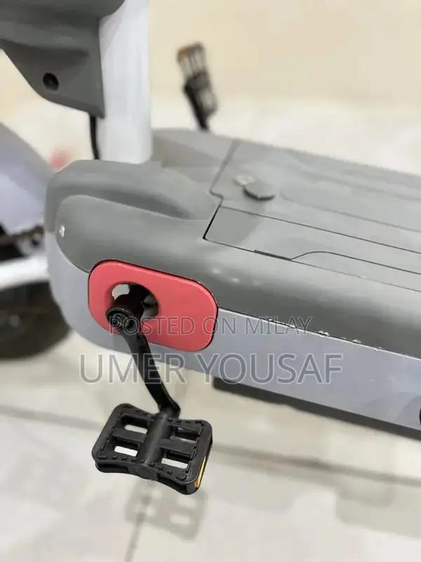 Kids Electric Scooty with 350W Motor and 25km Range