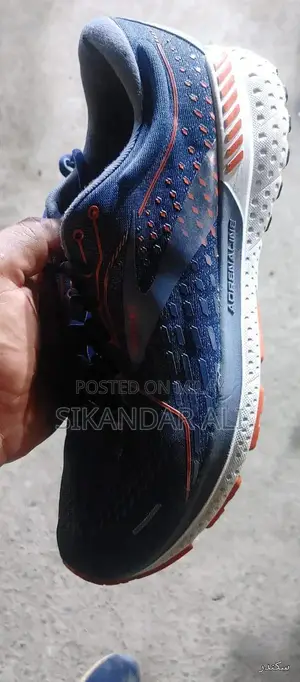 Brooks Running Shoes - Comfortable Athletic Footwear