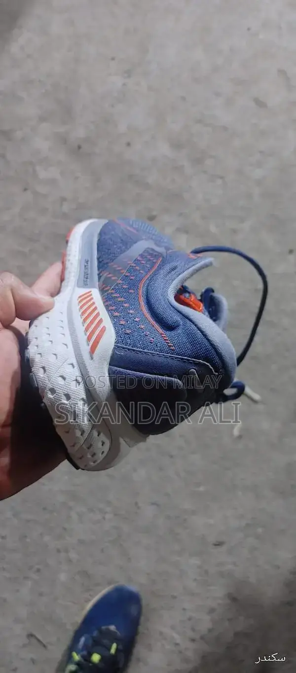 Brooks Running Shoes - Comfortable Athletic Footwear