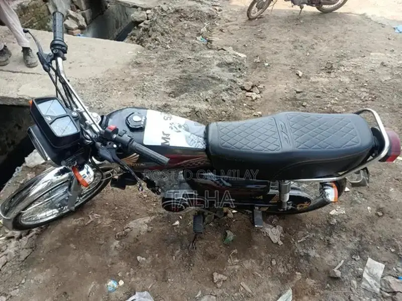 Honda 125cc Motorcycle - Quality Used Condition