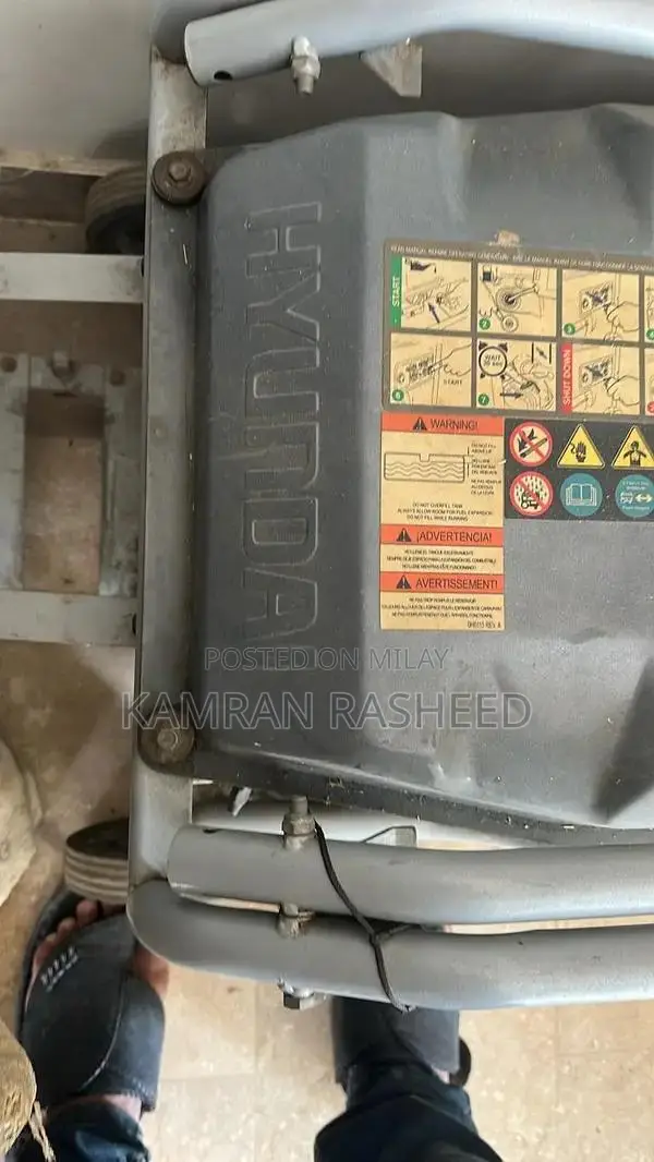 Hyundai 2.5 kV Dual Fuel Generator - Gas and Petrol Compatible