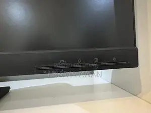 32-inch 4K UHD IPS Professional Monitor