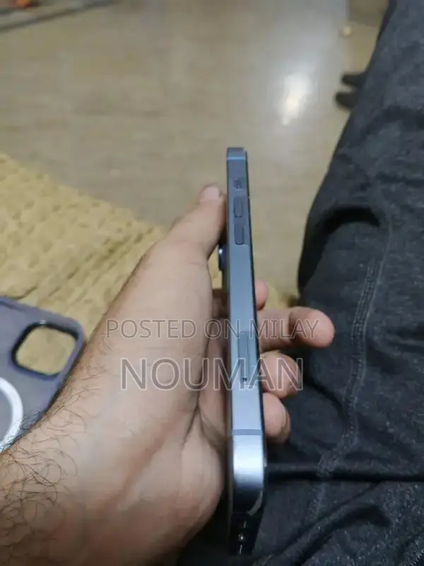 Factory Unlocked Smartphone with Strong Battery Performance