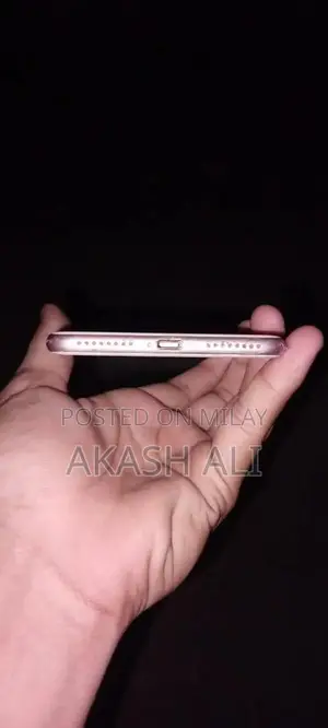 Smartphone 10x10 with Full Battery Capacity