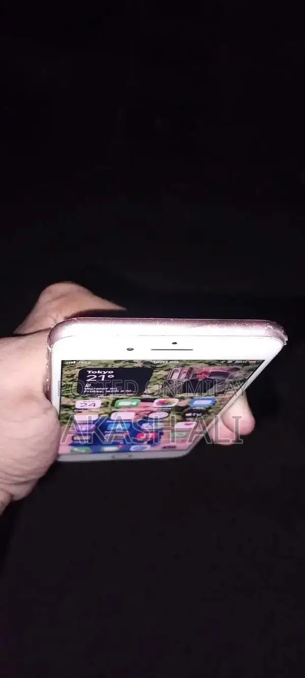 Smartphone 10x10 with Full Battery Capacity