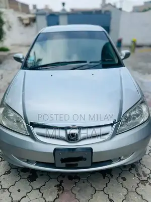 Photo - 2004 Honda Sedan - Clean Vehicle Ready to Drive