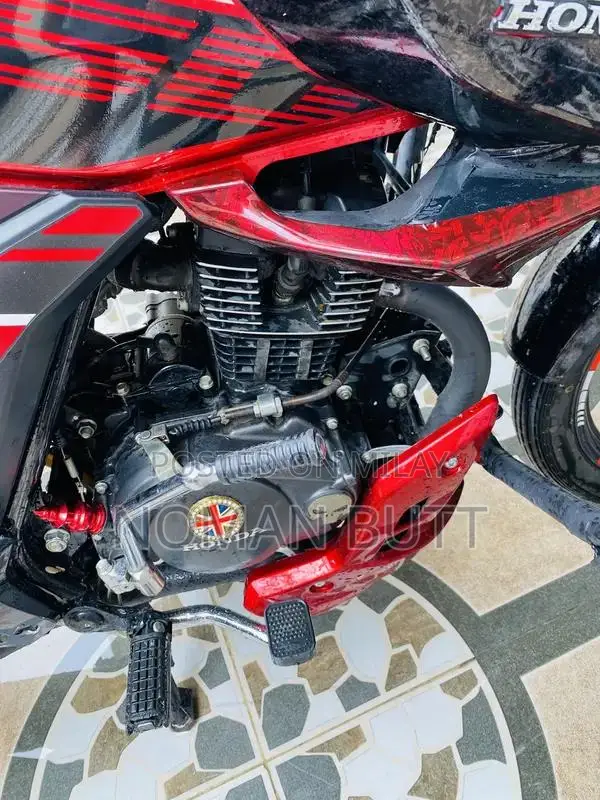 Honda CB 150 F Motorcycle - 2022 Model Sports Bike