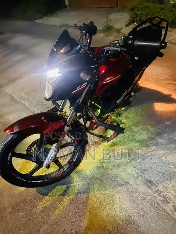 Honda CB 150 F Motorcycle - 2022 Model Sports Bike