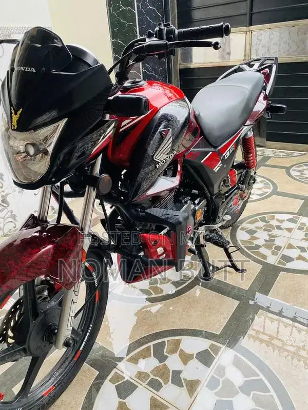 Honda CB 150 F Motorcycle - 2022 Model Sports Bike