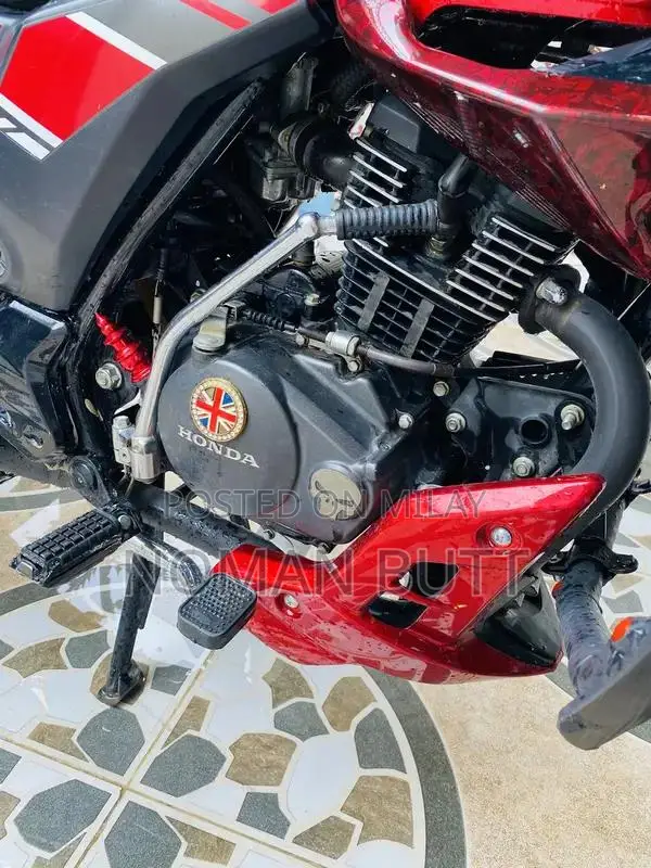 Honda CB 150 F Motorcycle - 2022 Model Sports Bike