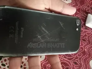 Apple Smartphone Selling Urgently