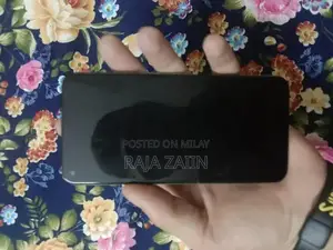 Google Pixel 5 Smartphone - Excellent Condition Unlocked