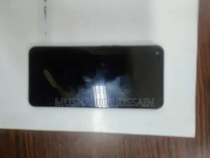 OnePlus N200 Smartphone in Good Condition