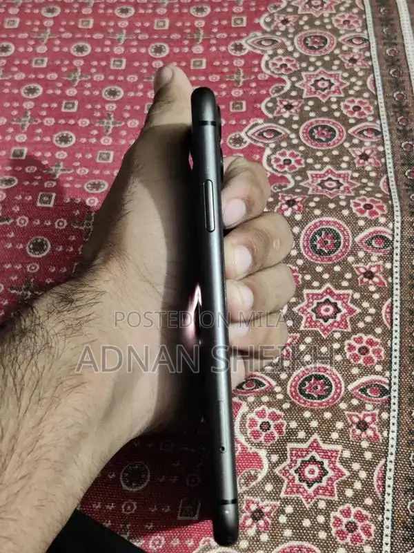 Apple iPhone 11 64GB Smartphone with Full Accessories