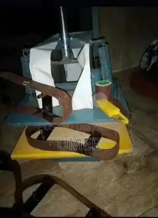 Slipper and Shoe Manufacturing Machine with Grinder