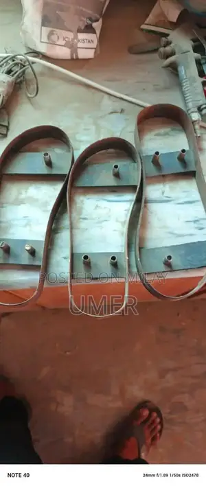 Slipper and Shoe Manufacturing Machine with Grinder