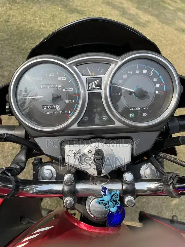 Honda CB 150F Motorcycle - Compact Urban Commuter