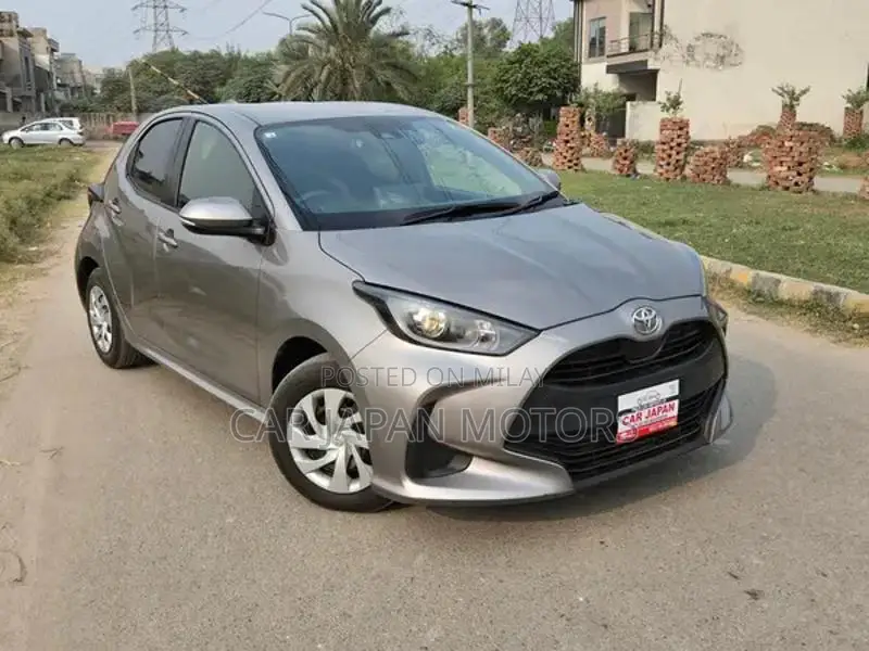 Toyota Yaris Hatchback X 2022 Compact City Car