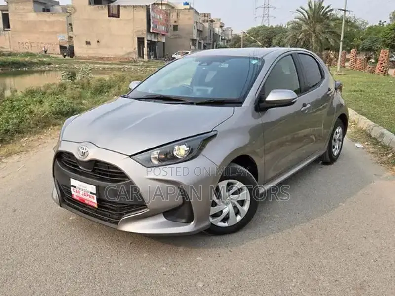 Toyota Yaris Hatchback X 2022 Compact City Car