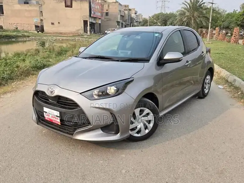 Toyota Yaris Hatchback X 2022 Compact City Car